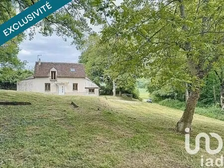 maison a 1h30 de paris   au calme   sans vis a vis et pas de voisins   peut correspondre a