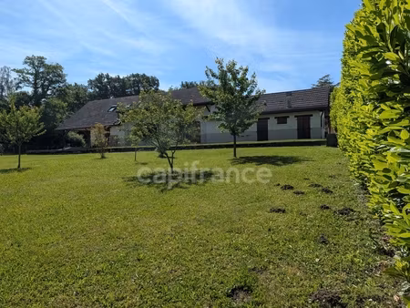 proche bletterans – maison familiale de 210 m² avec extension récente  grands volumes et t