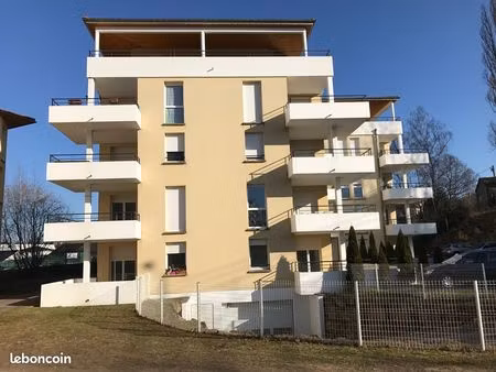 beau f3 neuf avec terrasse