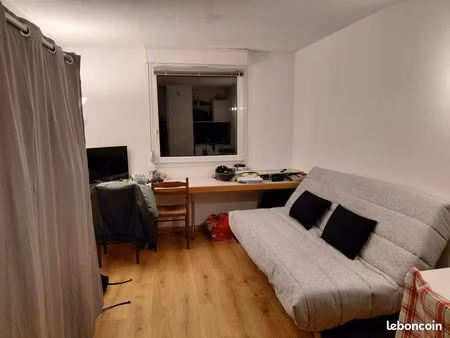 studio 22m krutenau / rue balayeurs