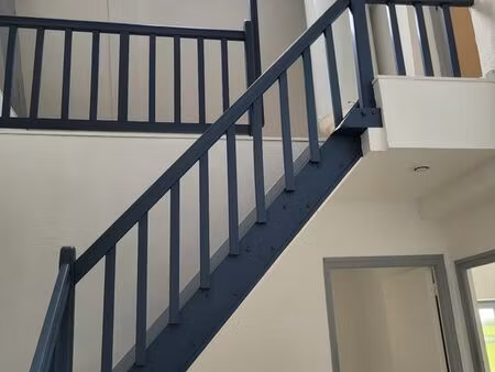 maison de charme 76 m² – parc arboré – vue exceptionnelle – location à l’année