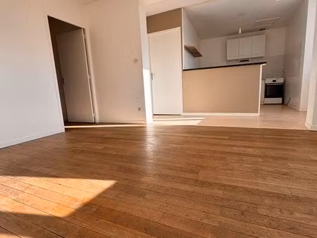 t3 lumineux 52 m² – mareuil-sur-aÿ – parking sécurisé