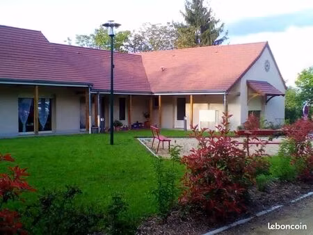 logement résidence séniors bellenaves 03