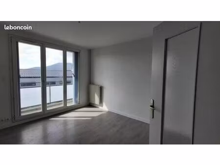 appartement 3 pièces 55 m²