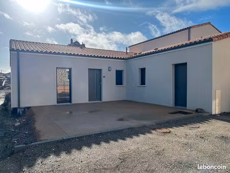 maison 3 pièces 77 m²