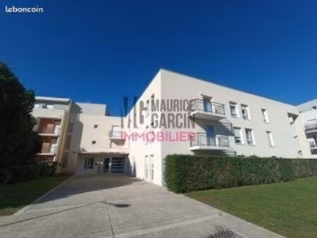 studio 1 pièce 24 m²