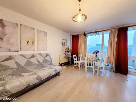 superbe appartement t3 meublé avec balcons et vue sur lac - noisy-le-grand mont d'est