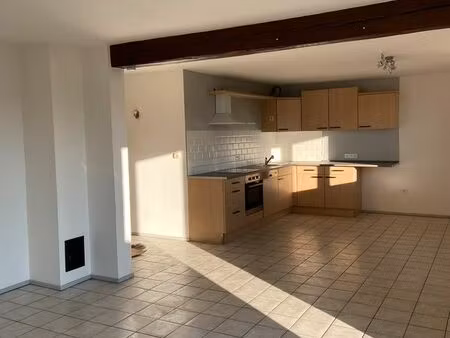 appartement 3 pièces 80m²