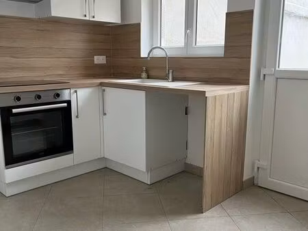 maison de ville à louer