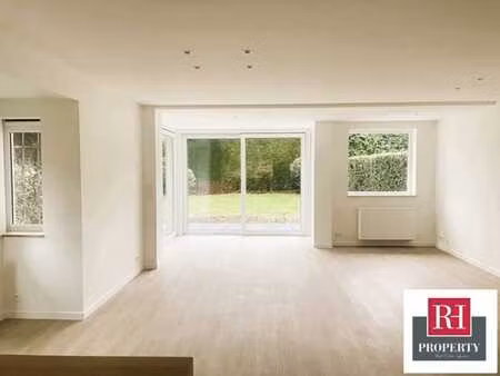 villa 3 fac  4 ch 3 sdb - peb b !