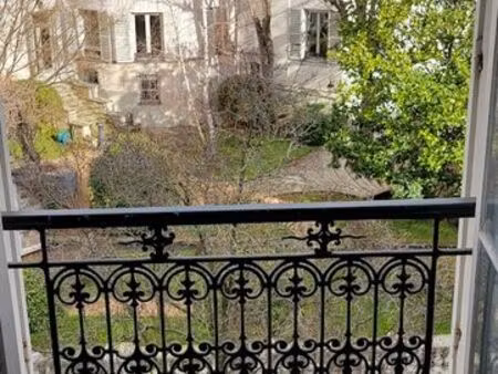 electricité  gaz  assurance habitation  internet  charge : compris dans la location