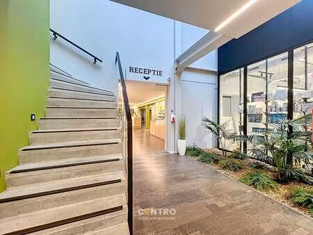 instapkare kantoorruimte met gemeenschappelijke facilitei...