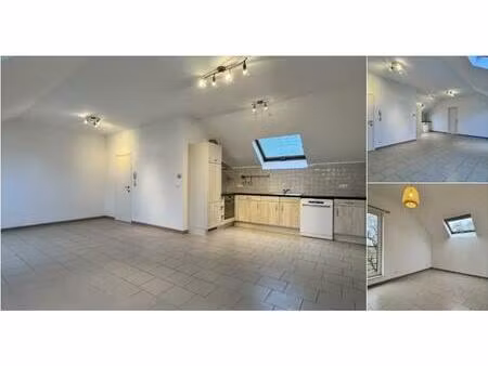 appartement à louer à rue de la dodaine 3 mont-saint-guibert (vbd81733)