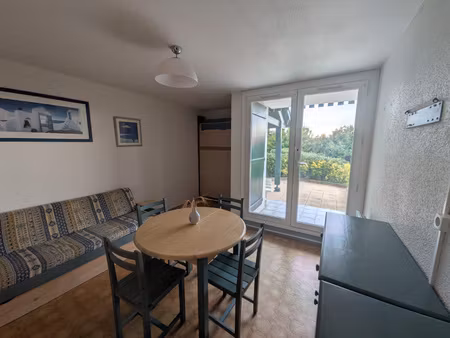 à deux pas de la plage d'erretegia appartement 2 pièces av