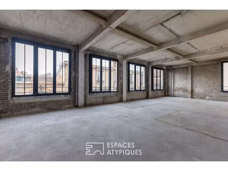 loft industriel brut à aménager
