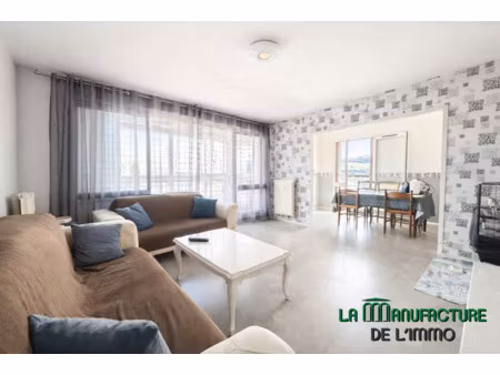 appartement t4 - 2 chambres - la cotonne