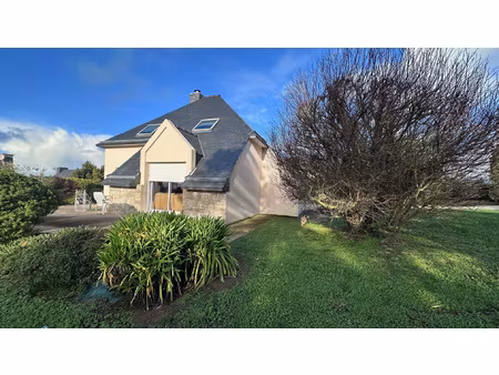 à vendre maison lumineuse proche de la plage de launay pl