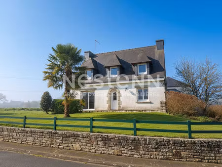 maison familiale à vendre à plumelec - proche bourg / sous-sol / terrain 660 m² / morbihan