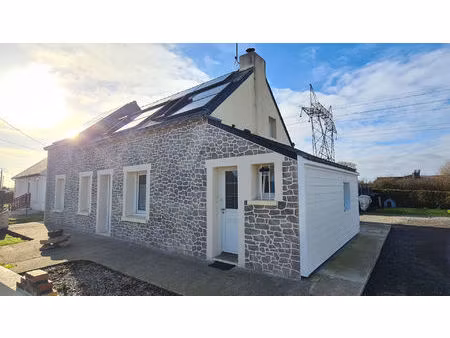 grande maison familiale d'environ 135m² avec vie de plain-pied  jardin et piscine en campa