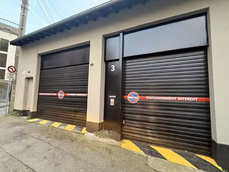 local commercial toulouse 207 m2