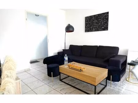 location maison  65 m² t-3 à amiens  820 €