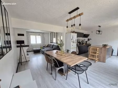 maison 7 pièces 120 m²
