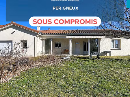 maison familiale de plain-pied à perigneux - 4 pièces avec terrain de 984 m²