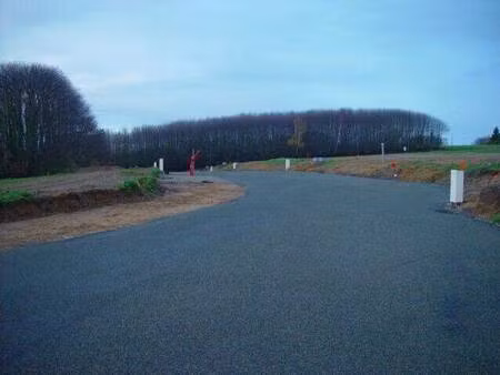 terrain constructible viabilisé à vendre