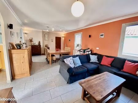 spacieux t3 de 77 m2 sans charges