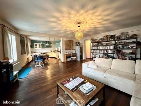 appartement 4 pièces 102 m²