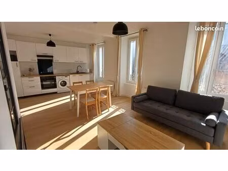 à louer – t2 rénové meublé et équipé – quartier la capelette  marseille