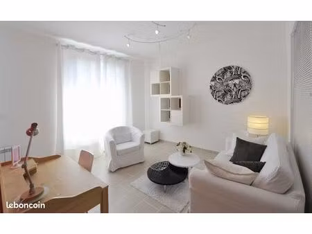 appartement meublé proche des arènes