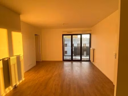 appartement 3 pièces 52 m²