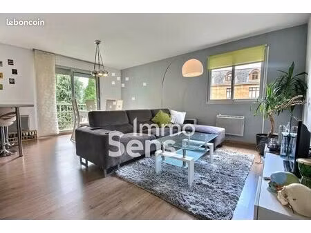 appartement 3 pièces 65 m²