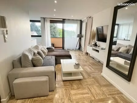 appartement de 70m2 avec garage