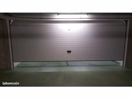 garage double/stockage de meubles secteur castorama le cannet