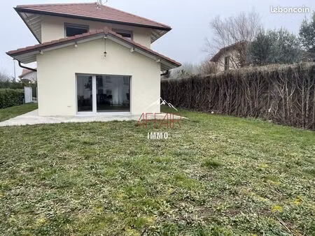 maison 4 pièces 106 m²