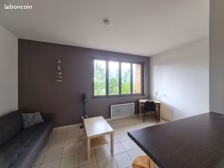 studio meublé – 23 m² – parking + jardin
