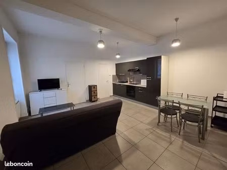 t2 ecully hypercentre