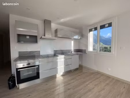 appartement 3 pièces 51 m²