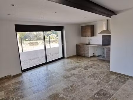 appartement t3 65 m² climatisé + 2 pl parking