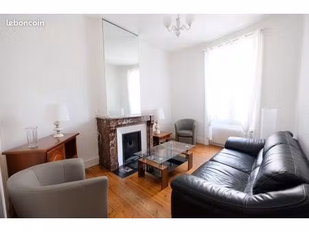 appartement 2 pièces 50 m²