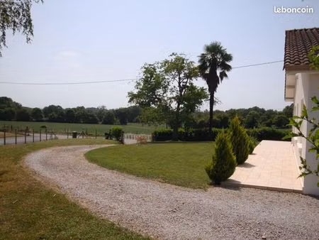 maison - 4 pièces - 100 m²