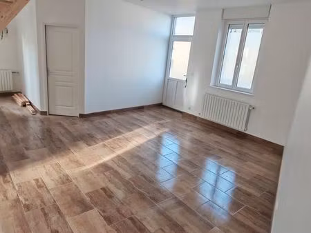 maison 4 pièces 80 m²