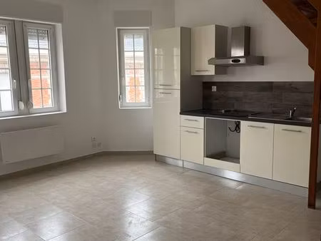 t2 rénové centre peronne