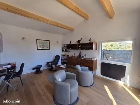 petite maison individuelle neuve avec terrasse privative et cour entièrement clôturée
