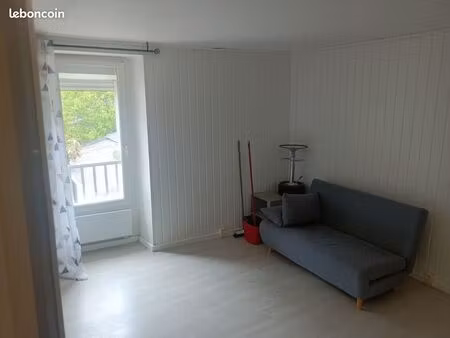 t2 de 31 m2 place du lycée