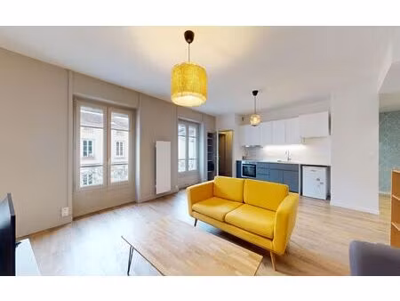 appartement lyon 4 46 m² t-2 à vendre  265 000 €