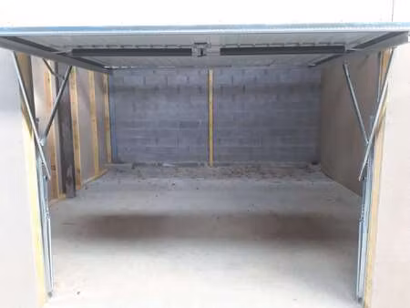 location garage box et parking à cugand (85610) : à louer / 30m² cugand