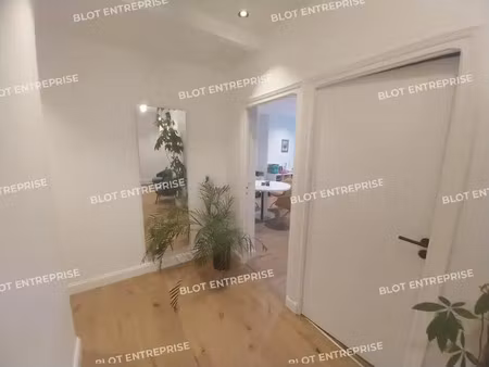 a louer - bureaux rénovés - 87 m² brest